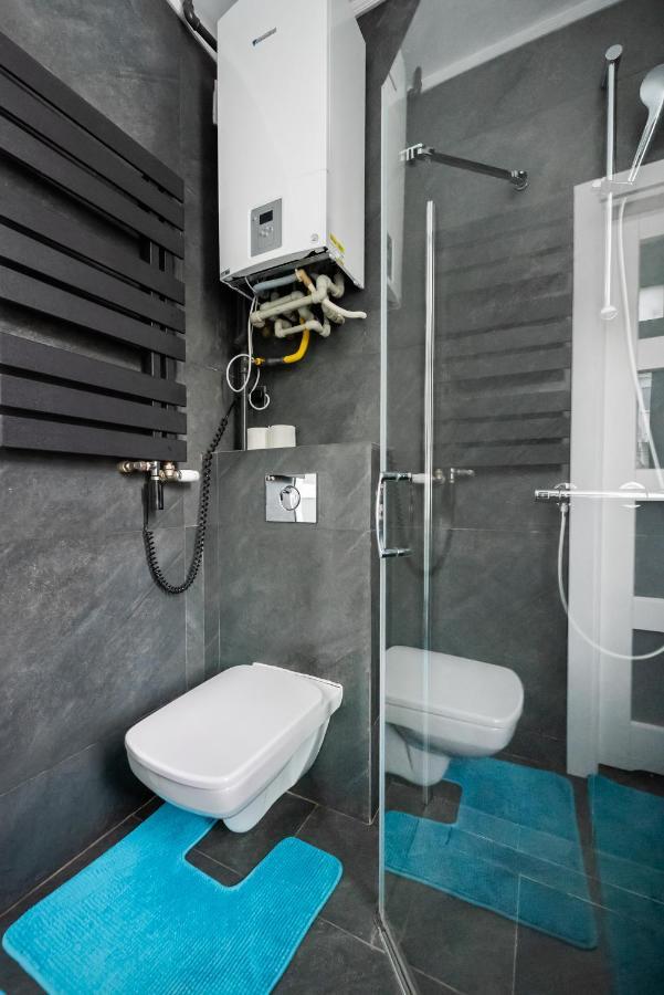 Glogowa Bricks Apartment Варшава Екстер'єр фото
